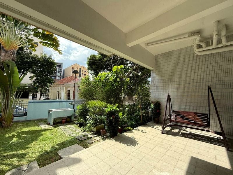 PALM LODGE 2