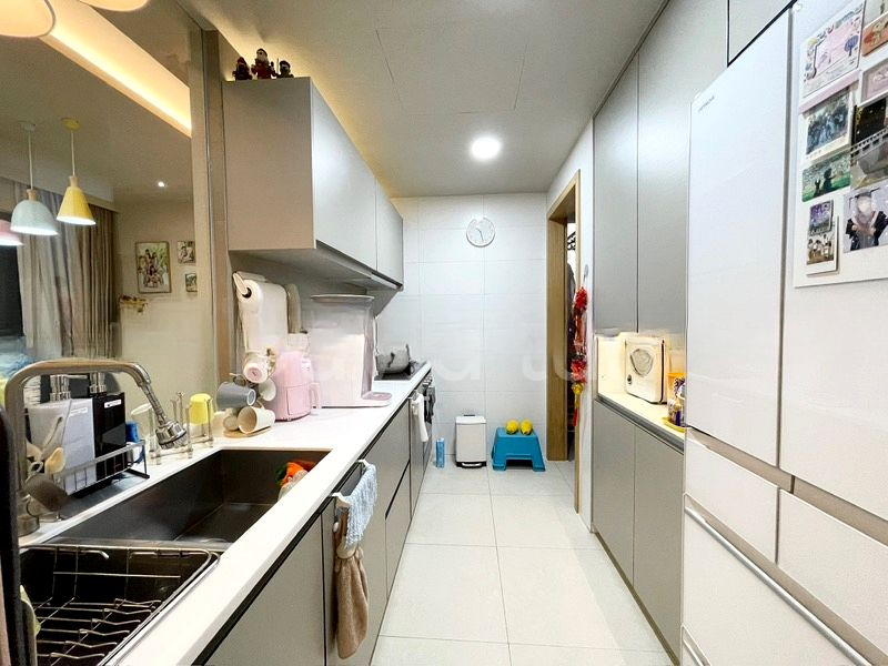 H2O RESIDENCES 8