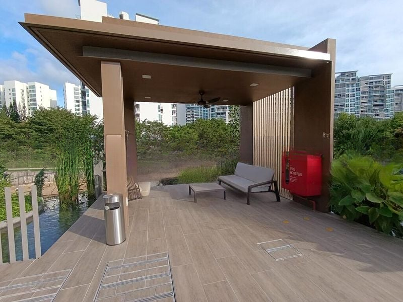 THE WATERGARDENS AT CANBERRA 8