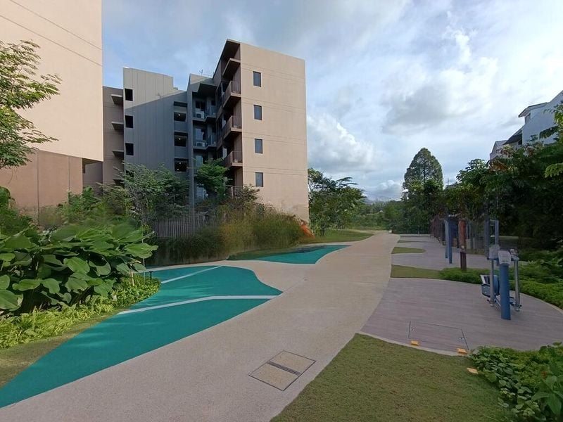 THE WATERGARDENS AT CANBERRA 12