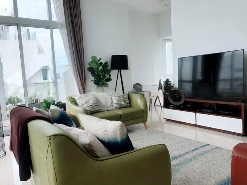 THE LINE @ TANJONG RHU 5