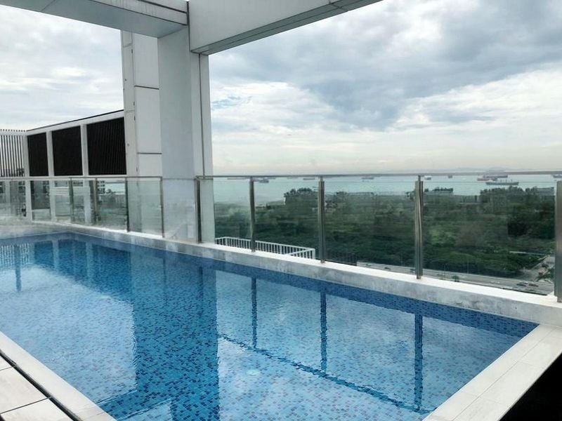 THE LINE @ TANJONG RHU 10