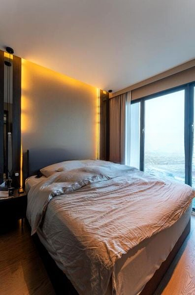 AVENUE SOUTH RESIDENCE 7