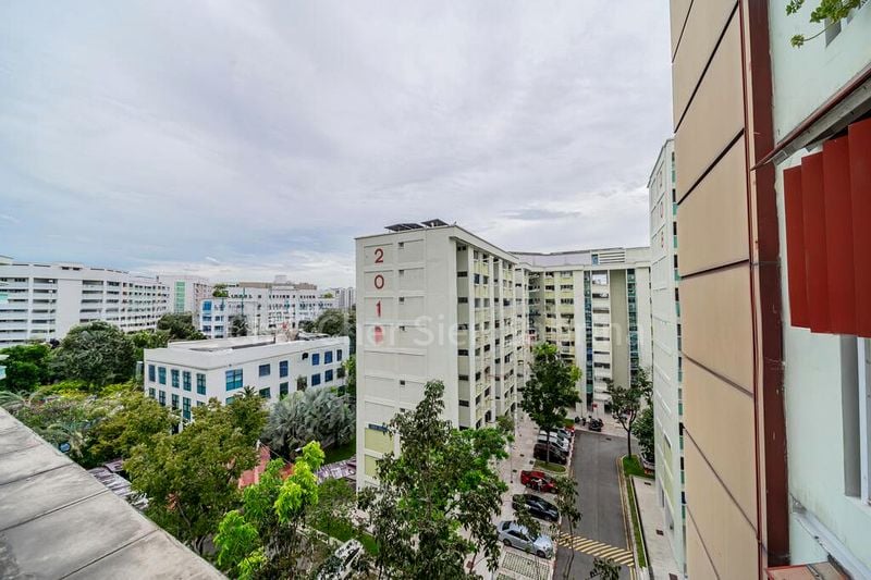 YISHUN ST 21 2