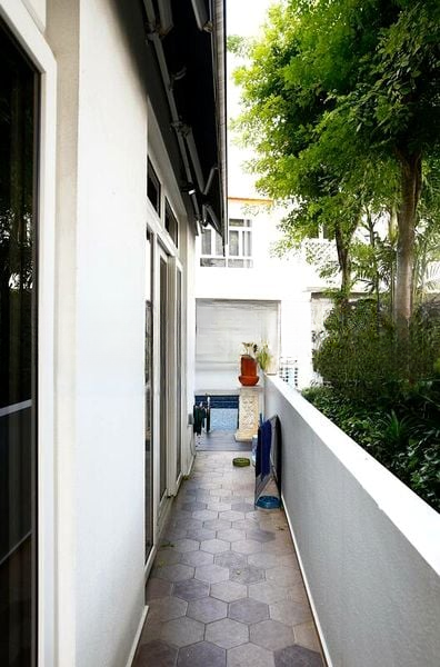 HERITAGE EAST 4
