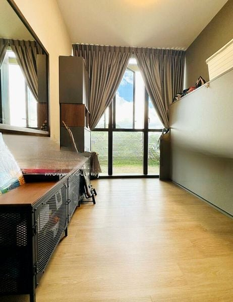 DAIRY FARM RESIDENCES 7