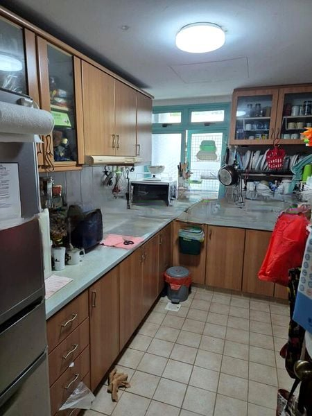 BALLOTA PARK CONDOMINIUM 12