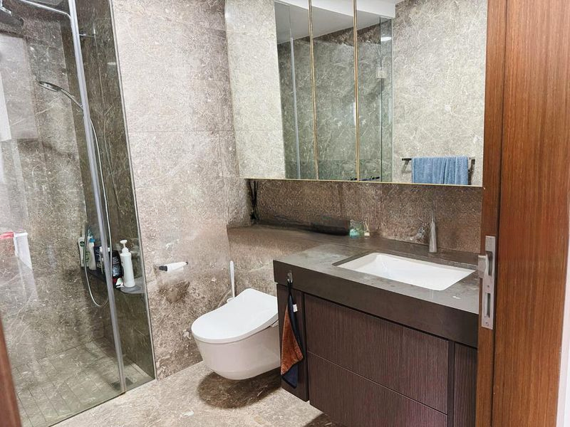 AVENUE SOUTH RESIDENCE 13