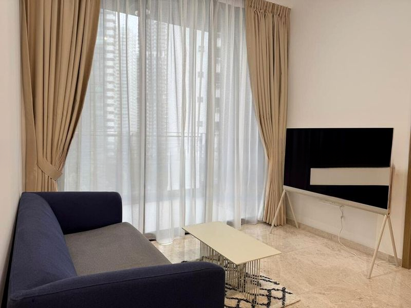 THE AVENIR 6
