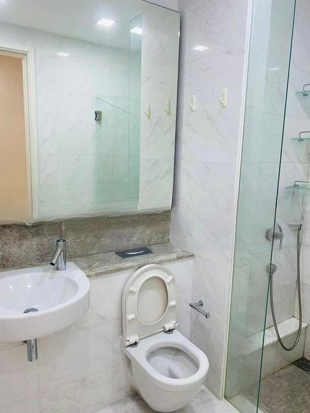 REFLECTIONS AT KEPPEL BAY 4