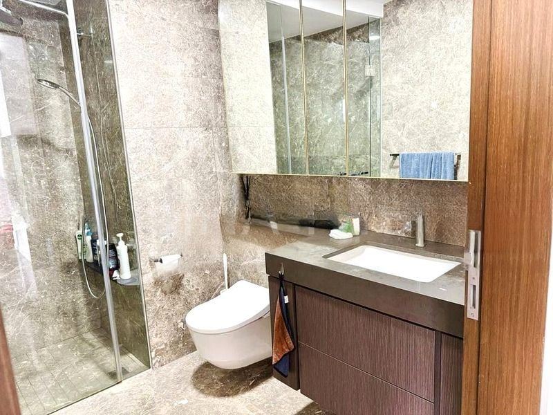 AVENUE SOUTH RESIDENCE 5