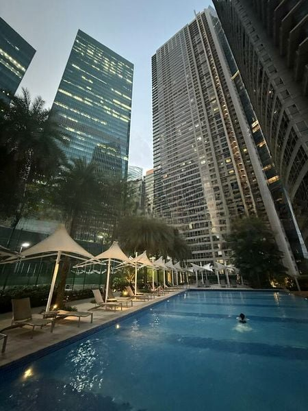 THE SAIL @ MARINA BAY 5