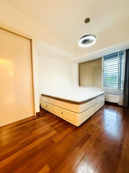 THE SAIL @ MARINA BAY 14