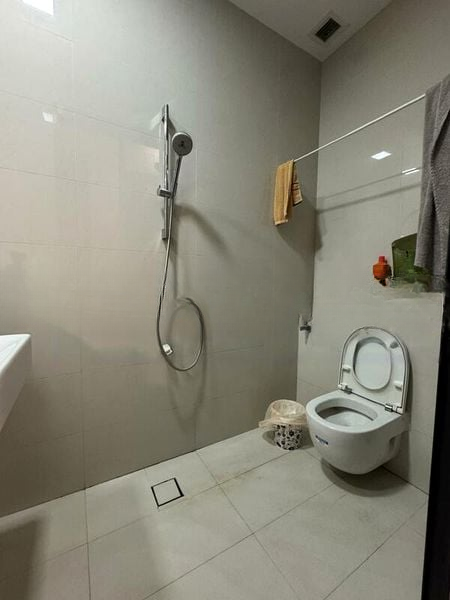 8 FARRER SUITES 3