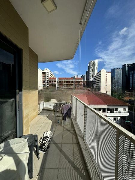 8 FARRER SUITES 5