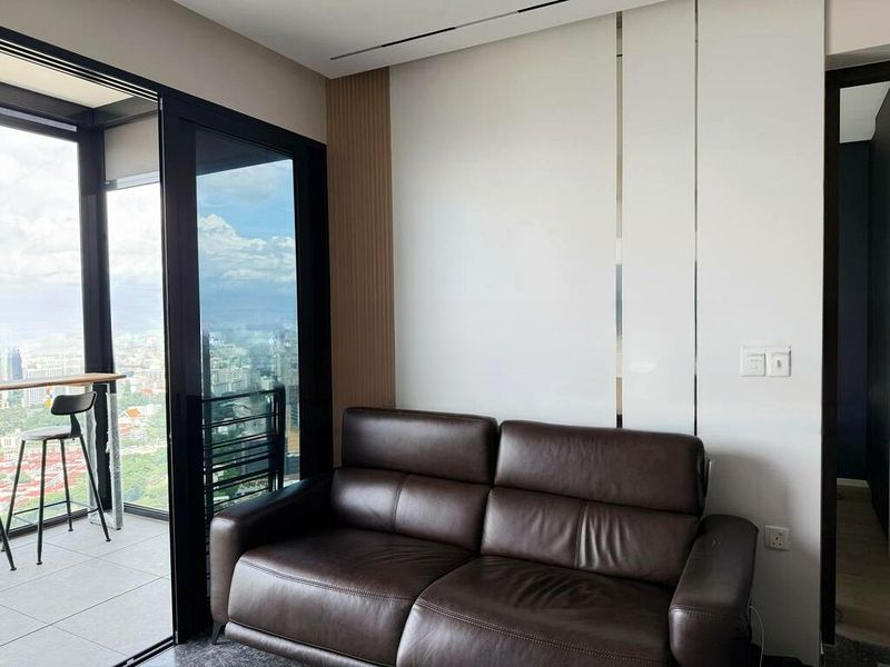 AVENUE SOUTH RESIDENCE 6