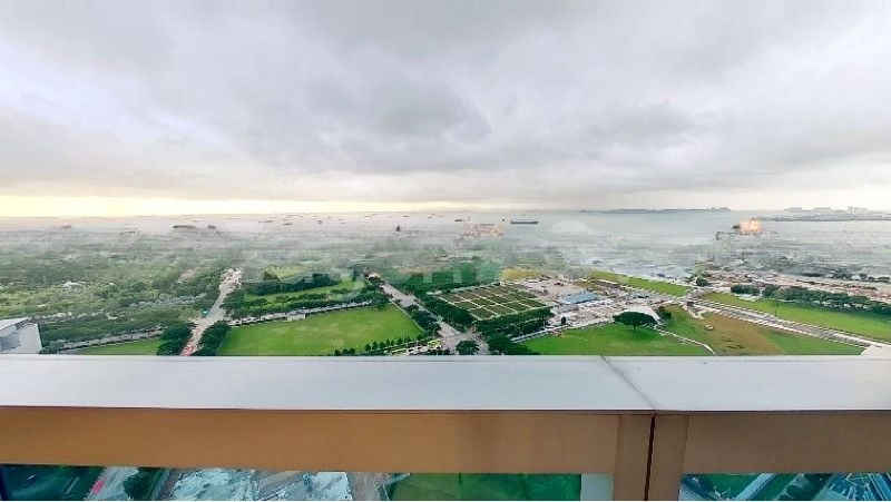 MARINA BAY RESIDENCES 1