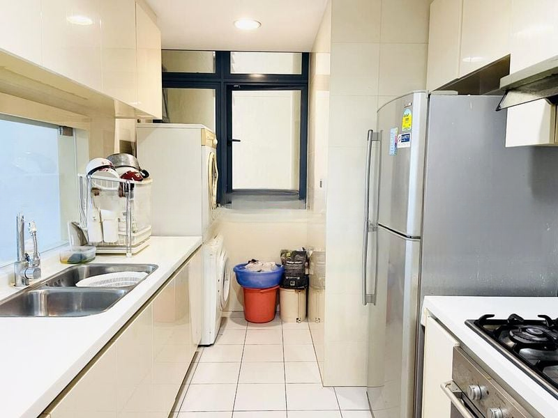 CITY SQUARE RESIDENCES 7