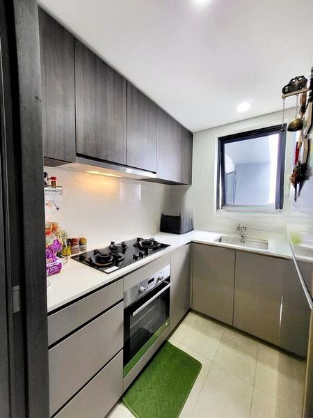 RIVERFRONT RESIDENCES 2