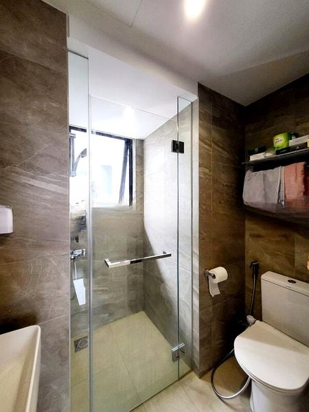 RIVERFRONT RESIDENCES 3