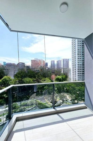 STIRLING RESIDENCES 7