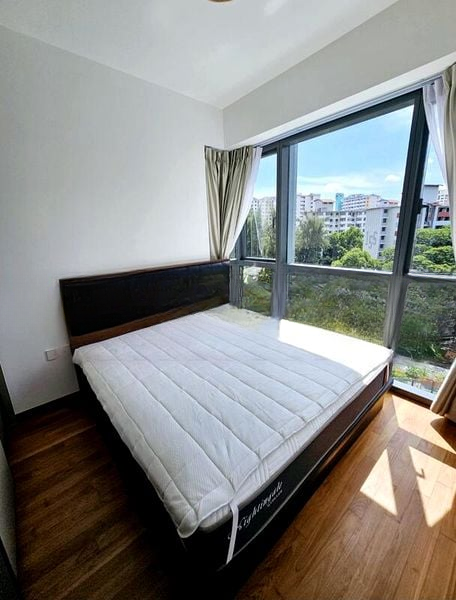 STIRLING RESIDENCES 4