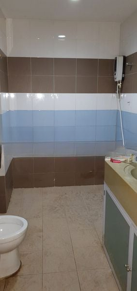 LAKEPOINT CONDOMINIUM 7