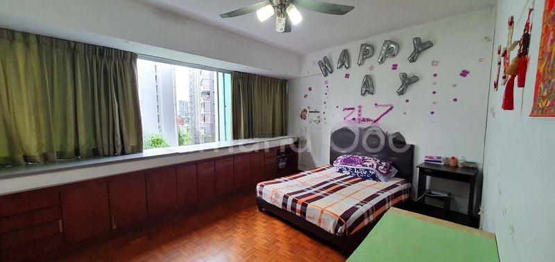 LAKEPOINT CONDOMINIUM 2