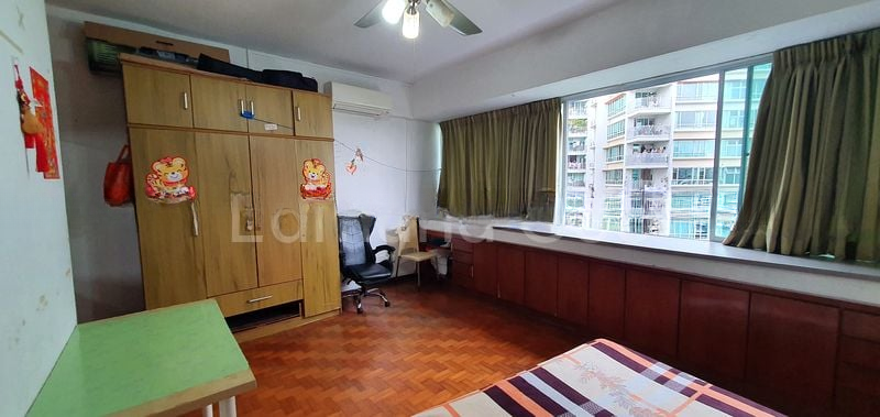 LAKEPOINT CONDOMINIUM 6