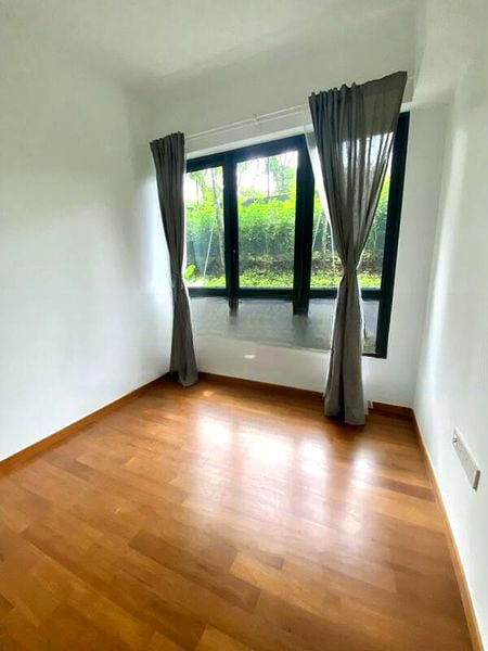 FOURTH AVENUE RESIDENCES 4