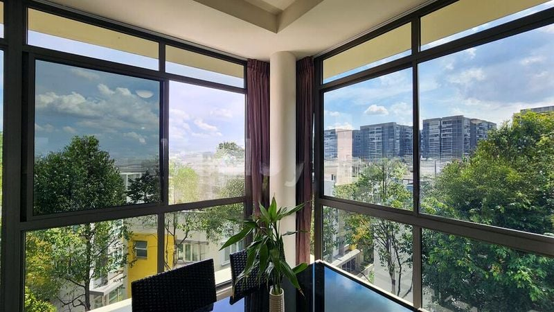 THE MILTONIA RESIDENCES 7