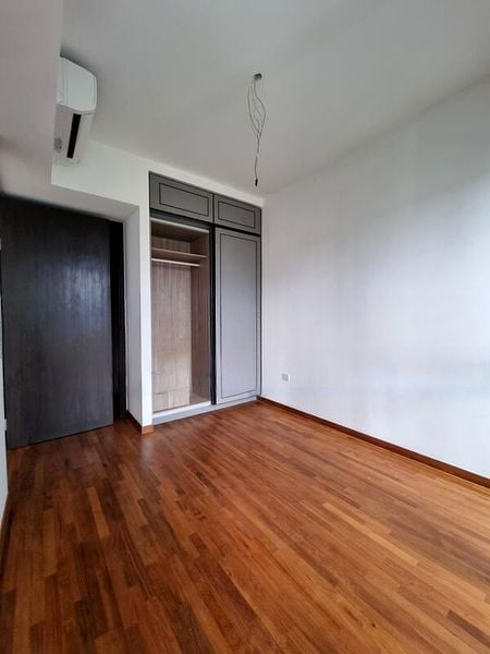 MAYFAIR MODERN 3