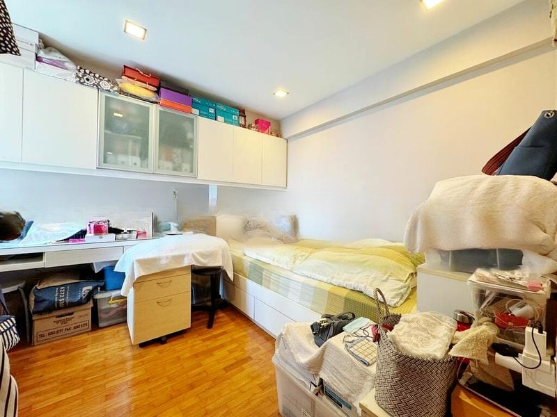 AQUARIUS BY THE PARK 5