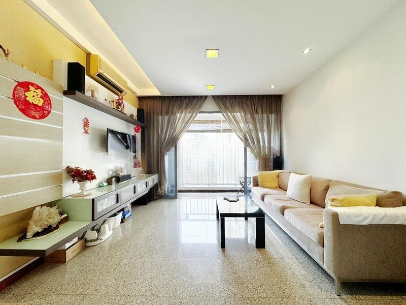 AQUARIUS BY THE PARK 12