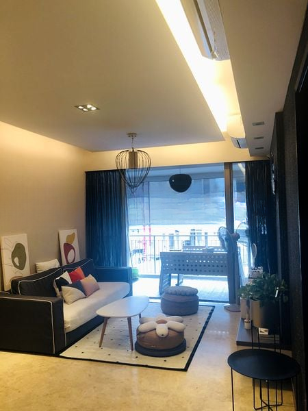 THE FLORENTINE 10