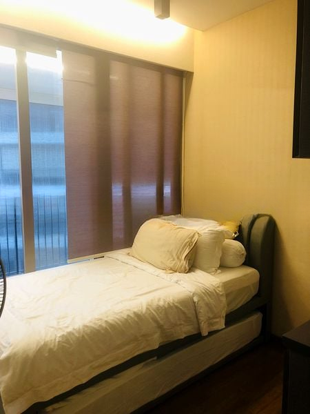 THE FLORENTINE 8