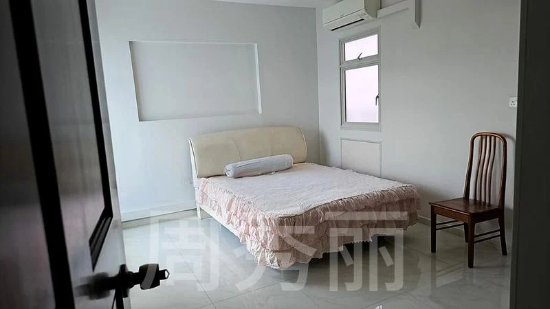 BT BATOK WEST AVE 5 7