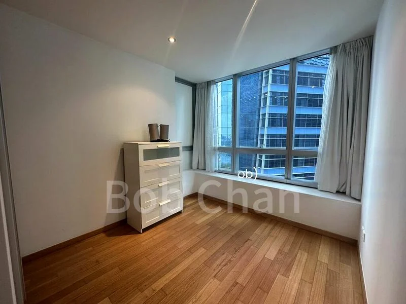 MARINA BAY RESIDENCES 4