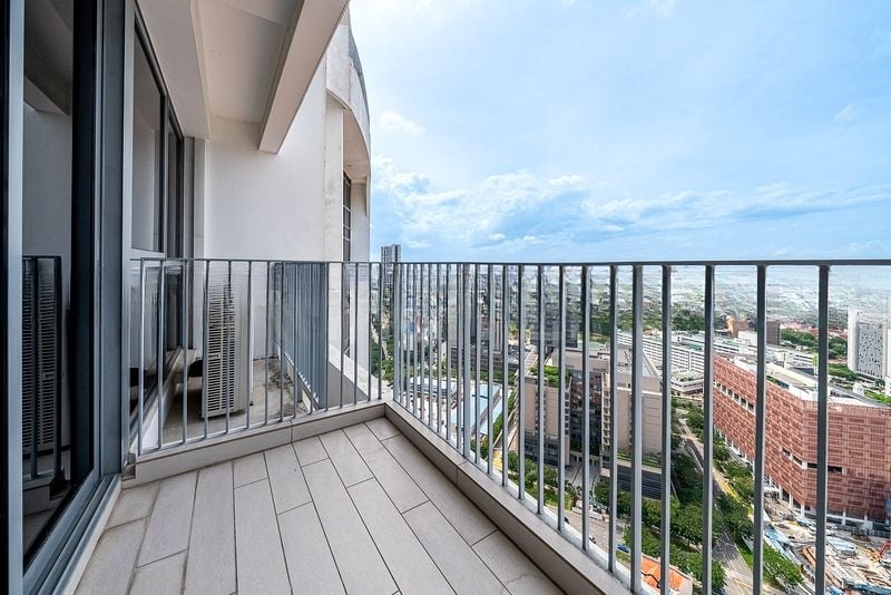 SPOTTISWOODE SUITES 6