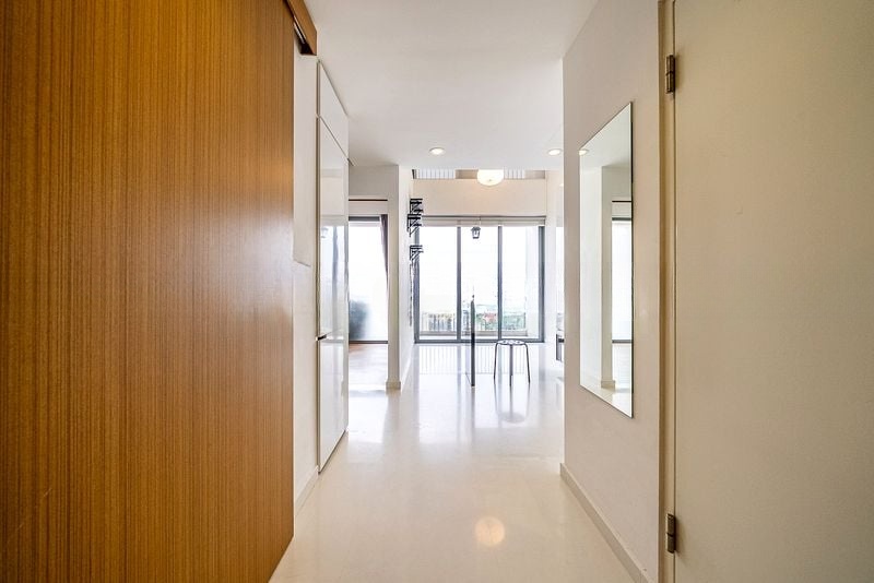 SPOTTISWOODE SUITES 5