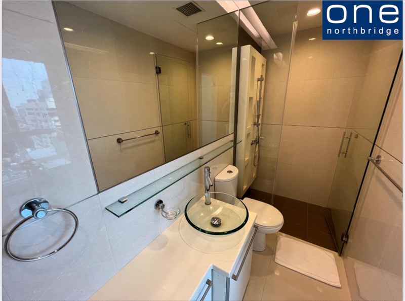 HIGH STREET CENTRE 24