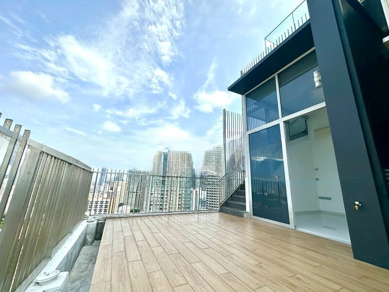 DEVONSHIRE RESIDENCES 1