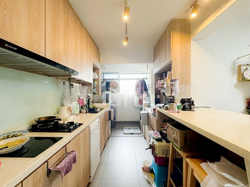 ST. GEORGE'S LANE 10