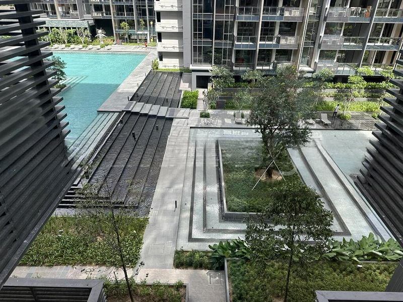 LEEDON GREEN 2