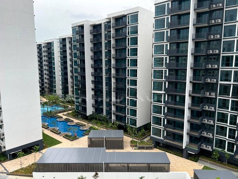 TREASURE AT TAMPINES 6