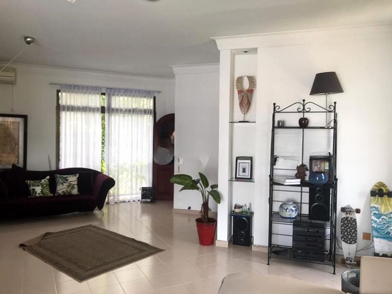 JERVOIS GROVE 1