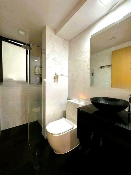 SKYPARK RESIDENCES 8