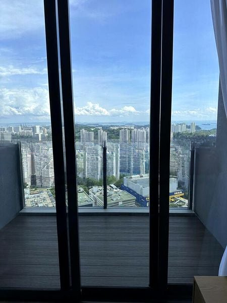 STIRLING RESIDENCES 9