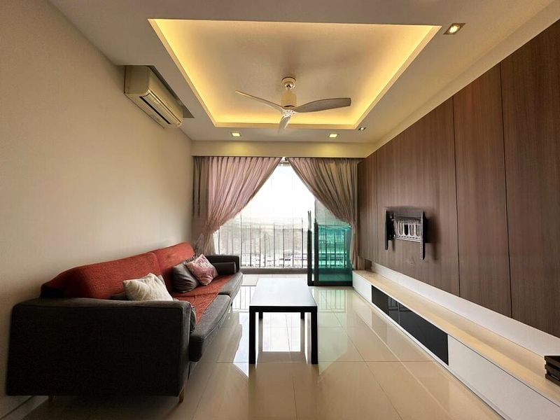 ESPARINA RESIDENCES 10