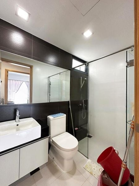 ESPARINA RESIDENCES 4